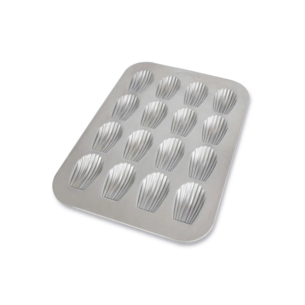 Madeleine Pan - 16 Cavity