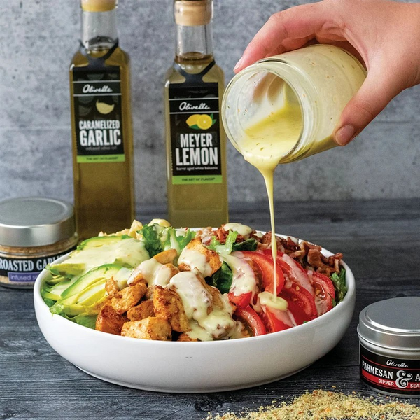 Caramelized Garlic Infused Olive Oil by Olivelle