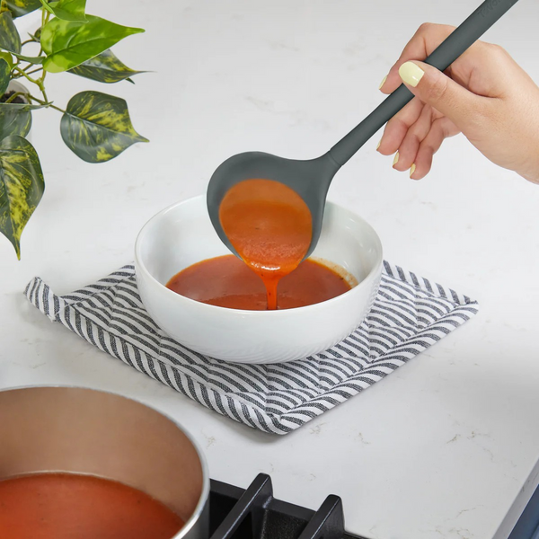 Silicone Flex-Core Ladle