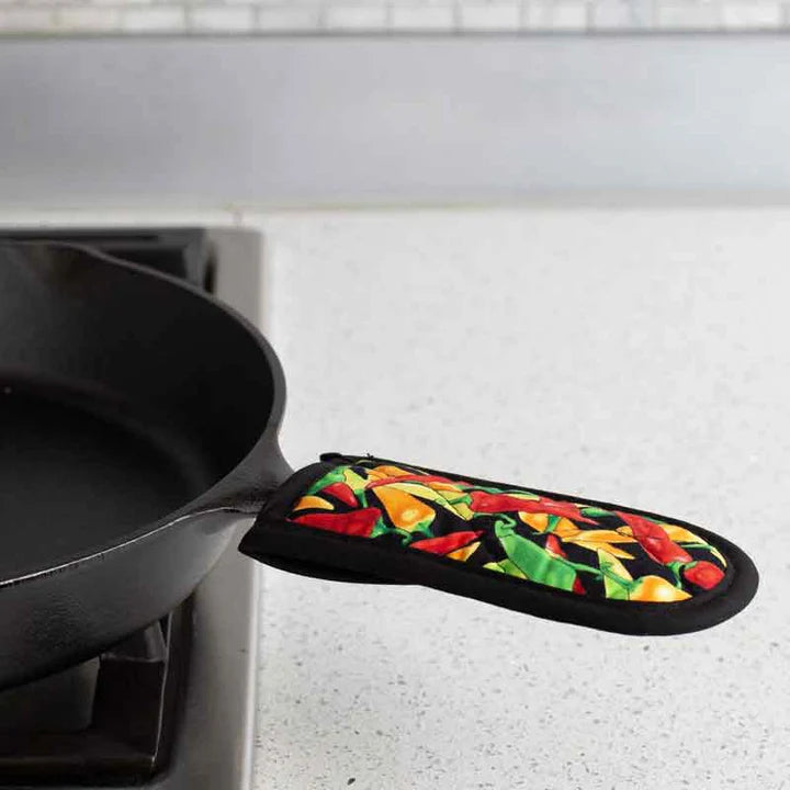 Hot Handle Holders - Chili Pepper Fabric Multi Color (set of 2)