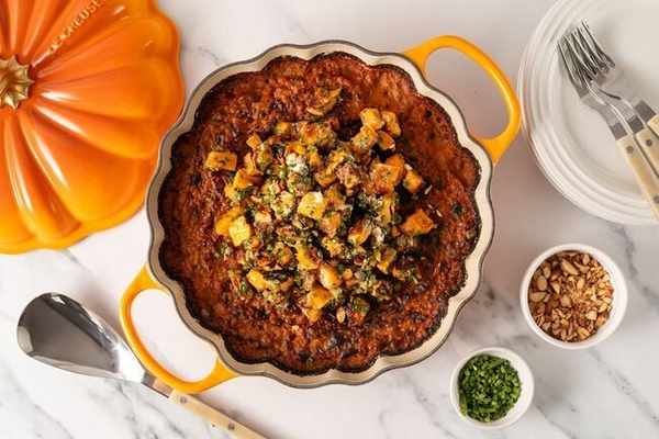 Signature Pumpkin Braiser by Le Creuset