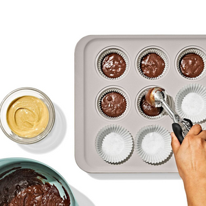 Non-Stick Pro Ceramic Coated Metal Bakeware 12 Cup Muffin Pan