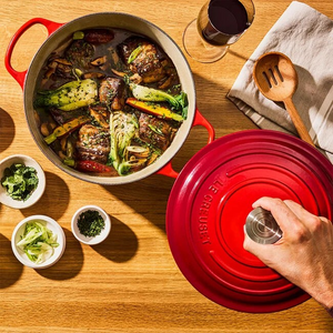 Le Creuset Signature Round Dutch Oven - 5.5 QT - Several Colors to Choose From