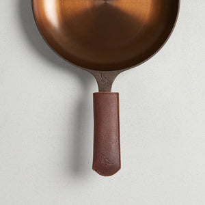 Leather Skillet Sleeve by Smithey