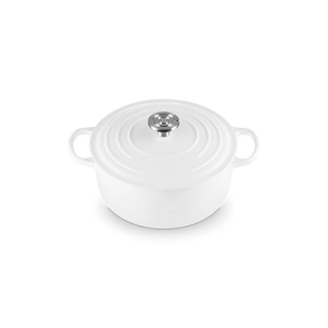 Le Creuset Signature Round Dutch Oven - 5.5 QT - Several Colors to Choose From