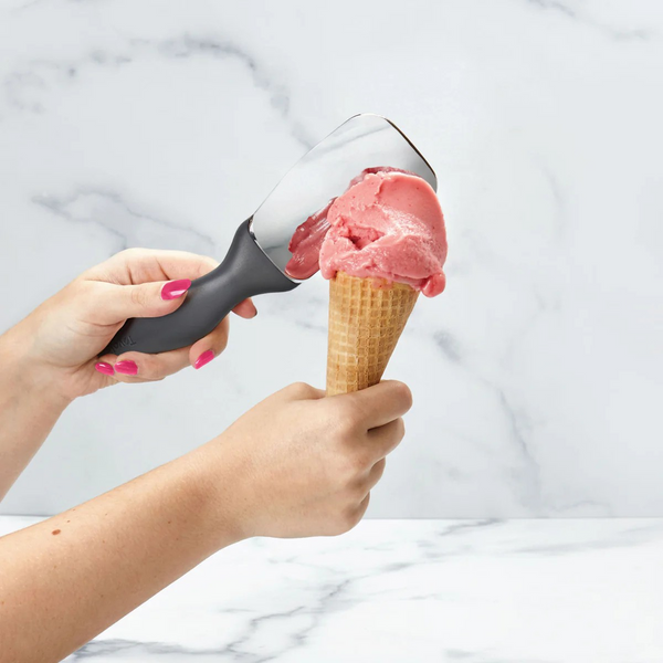 Tilt Up Ice Cream Spade