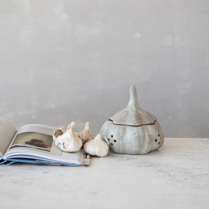 Stoneware Garlic Shaped Garlic/Onion Keeper (Each Will Vary)