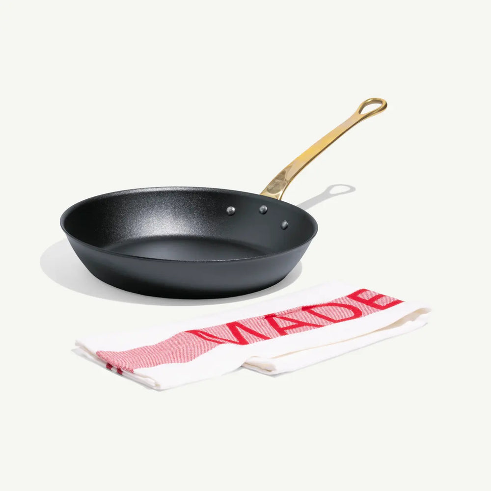 11" Carbon Steel Fry (Tom Colicchio Edition) W/ Towel