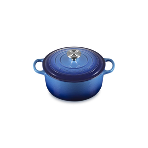 Le Creuset Signature Round Dutch Oven - 4.5 QT - Several Colors to Choose From
