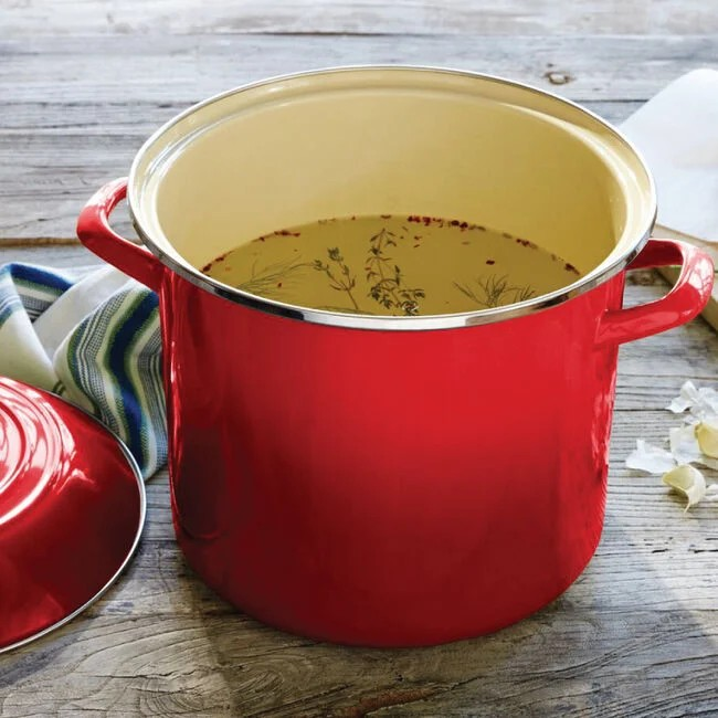 Le Creuset Stock Pot - 8 QT - Comes in 2 Colors