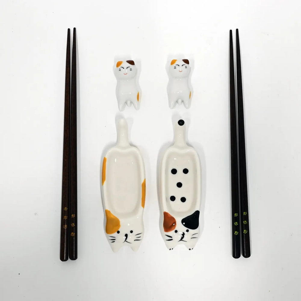 Cutie Cat 6 Piece Chopsticks Sauce Dish and Rest Gift Set