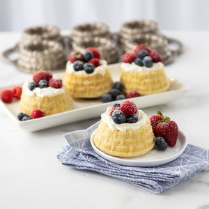 Nordic Ware 6 Cup Ruffled Medallion Dessert Mold