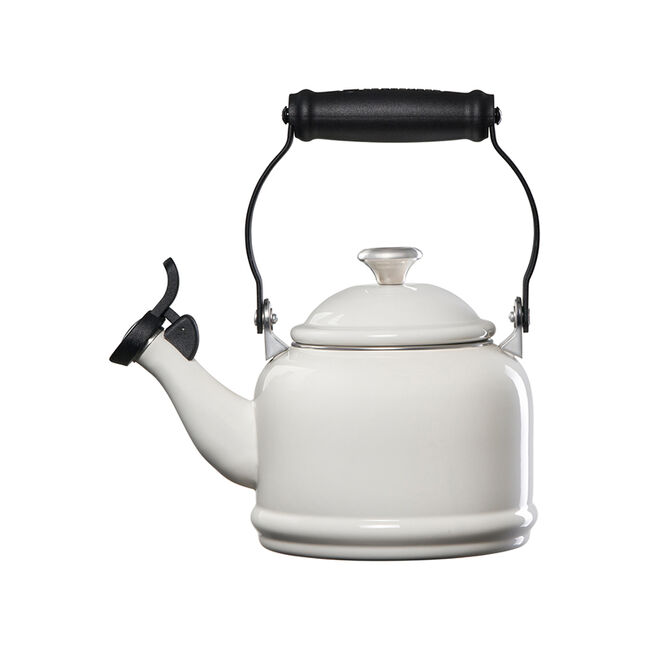 Le Creuset, White, 1.25qt., Demi Kettle