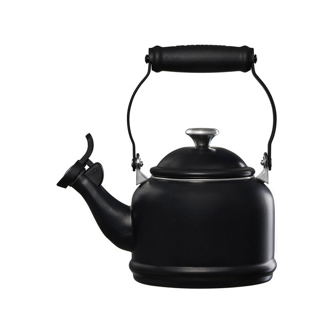 Le Creuset, Licorice, 1.25qt., Demi Kettle