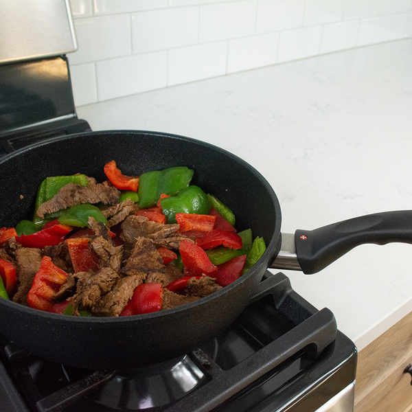 Sauté Pan with Glass Lid - XD 3.6 qt Nonstick