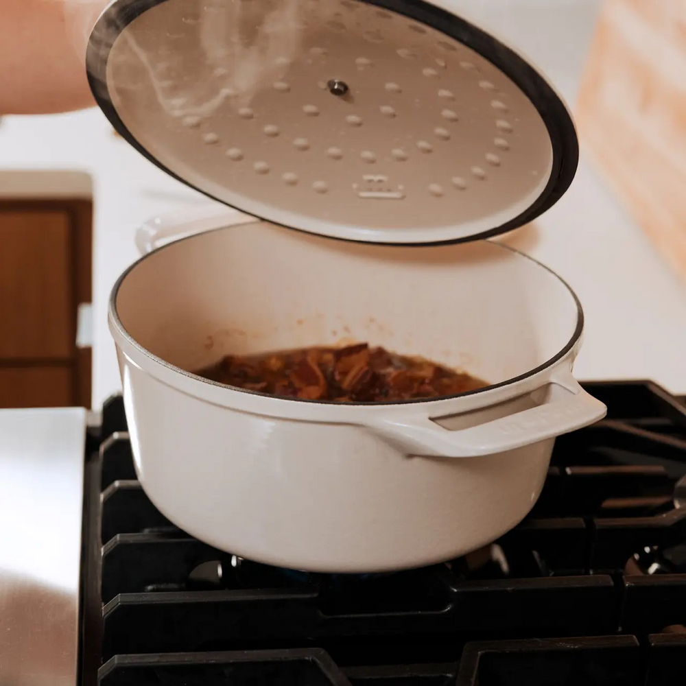 Enameled Cast Iron 5.5 Qt. Round  Dutch Oven - Antique White