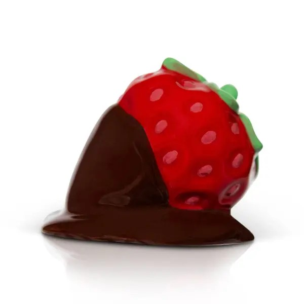 Sweet On You (chocolate strawberry) Nora Fleming