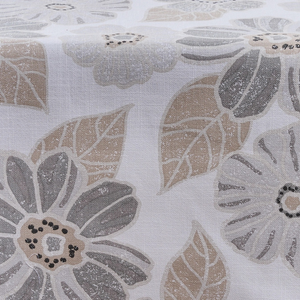 Petals Table Runner 72" L