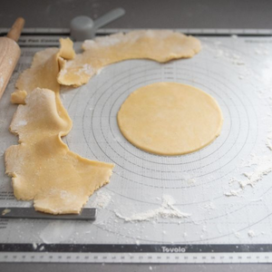 Pro-Grade Silicone Pastry Mat with Reference Marks  - 25" x 18"