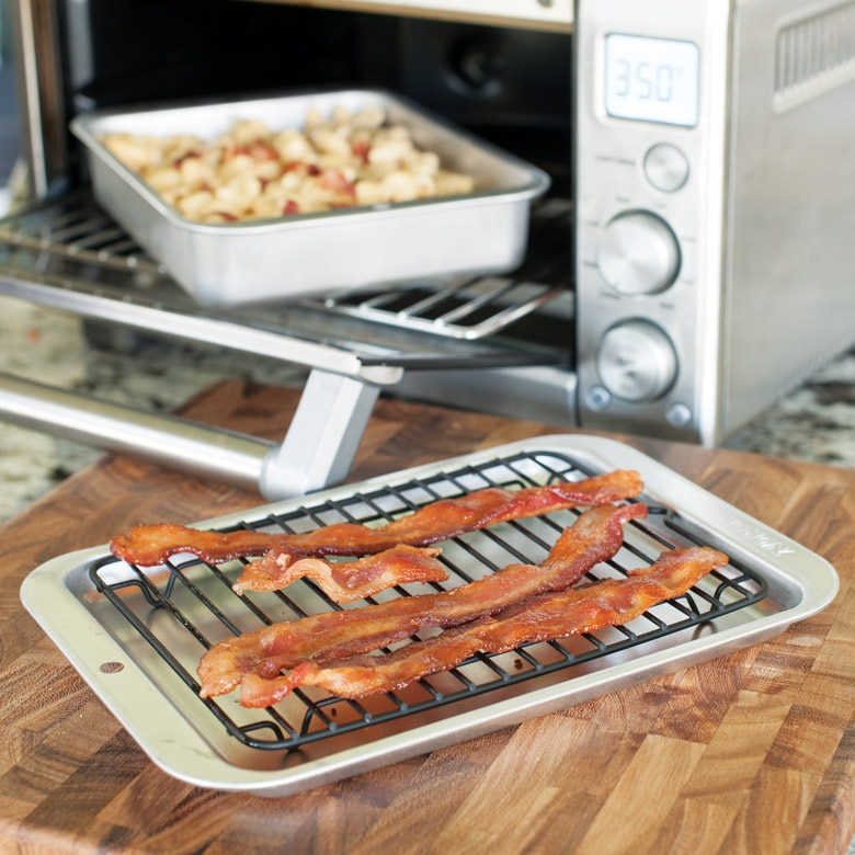 Nordic Ware Compact Ovenware Broil & Bake 3-Piece Set