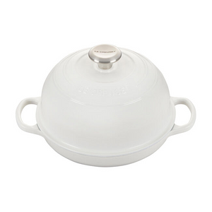 Le Creuset, White, 9.5" (1.75qt.), Signature Bread Oven