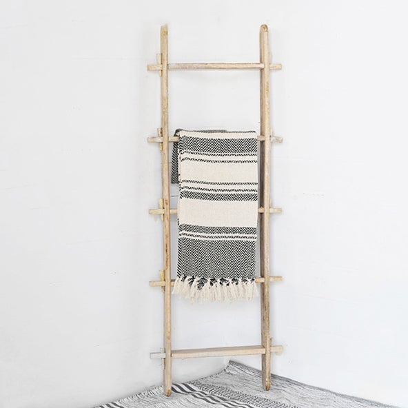 59" Ladder