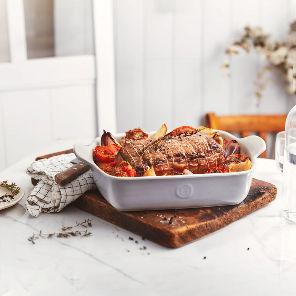Sugar Square Baking Dish 9x9in.