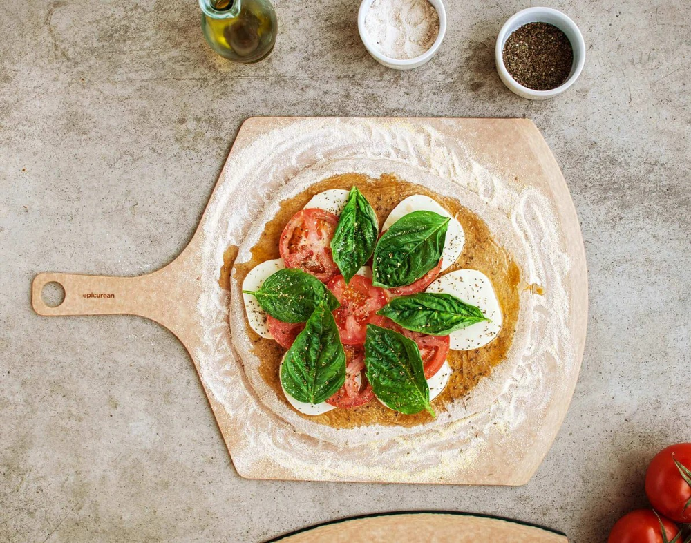 PIZZA PEEL NATURAL / 21.6" × 14" / 3/16"