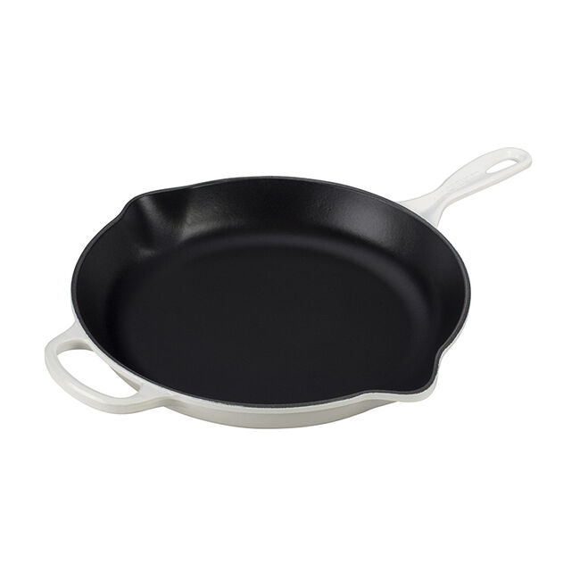 Le Creuset, White, 11.75" (2.375qt.), Signature Round Skillet