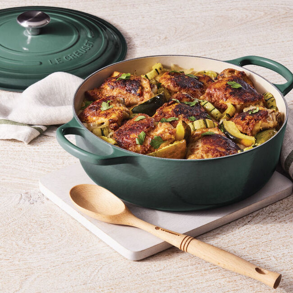 Le Creuset, Artichaut, 6.75qt., Signature Round Wide Oven