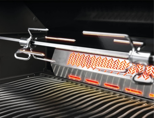 BUILT-IN PRESTIGE PRO™ 665 RB With Infrared Rear Burner
