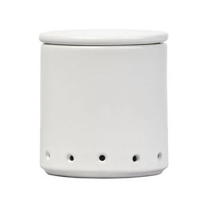 Signature Garlic Keeper Le Creuset