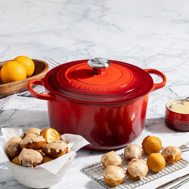 Le Creuset Signature Round Deep Oven -6.5qt. - Choose from Several Colors