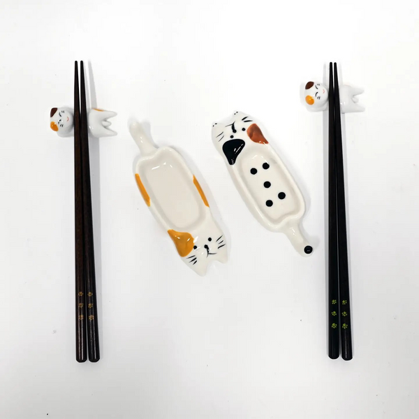 Cutie Cat 6 Piece Chopsticks Sauce Dish and Rest Gift Set