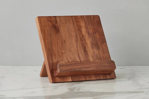 Artisan Scalloped Cookbook Stand